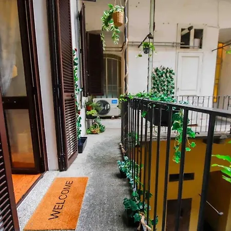 Appartement Loft In Pieno Centro A 150 Mt Dalla Mole Turijn
