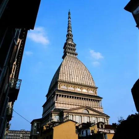 Appartamento Loft In Pieno Centro A 150 Mt Dalla Mole *