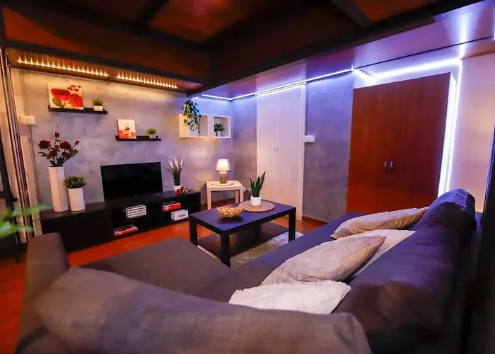 Apartment Loft In Pieno Centro A 150 Mt Dalla Mole