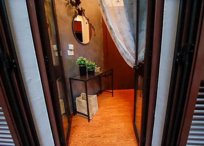 Apartment Loft In Pieno Centro A 150 Mt Dalla Mole Turin